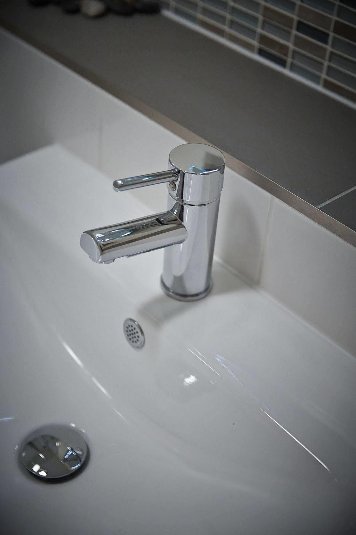 Swan Place Apartments By Viridian Apartments Суиндън Екстериор снимка